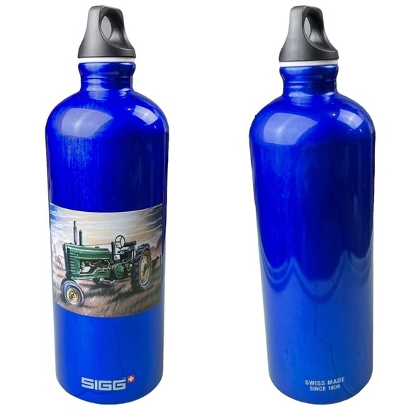 SIGG Dark Blue Metal 1.0 LT Traveler Water Bottle With Tractor Farm Image - Picture 1 of 8